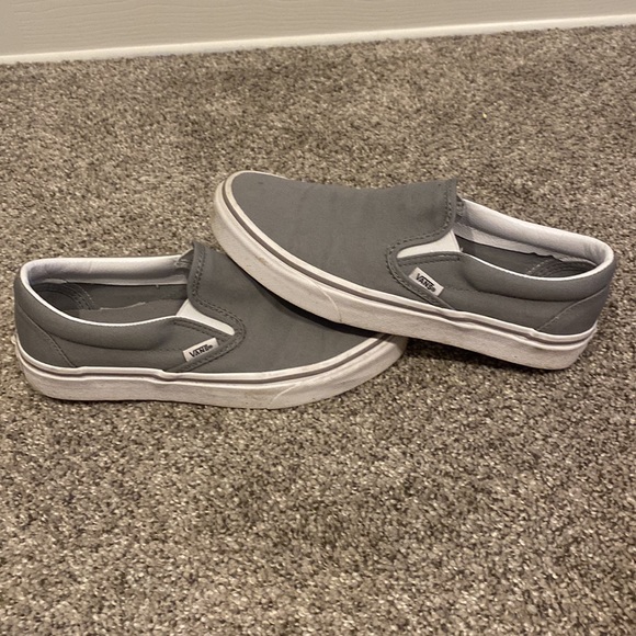 Classic Vans slip on shoe - Picture 2 of 2